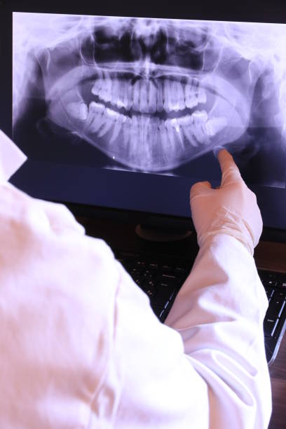 Best Holiday Emergency Dentist in Mccom, MS